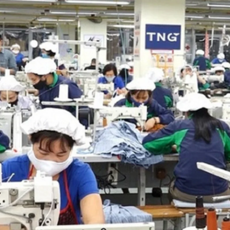 Lãnh đạo Dệt may TNG "ngậm ngùi" bán 51% số cổ phiếu đã đăng ký